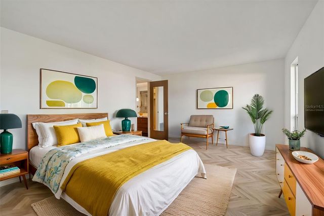 4415 CLEARWATER HARBOR DRIVE N, Largo, FL 33770