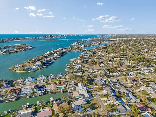 4415 CLEARWATER HARBOR DRIVE N, Largo, FL 33770
