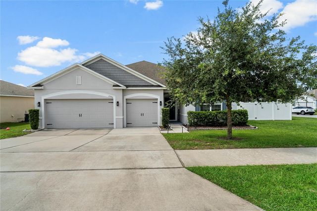 15266 AQUARIUS WAY, Mascotte, FL 34753