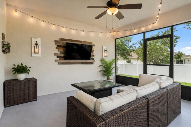 15266 AQUARIUS WAY, Mascotte, FL 34753