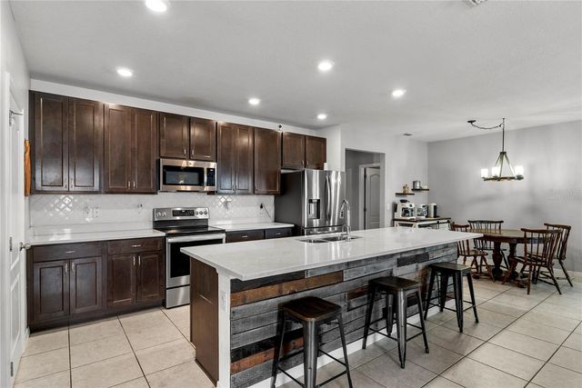 15266 AQUARIUS WAY, Mascotte, FL 34753