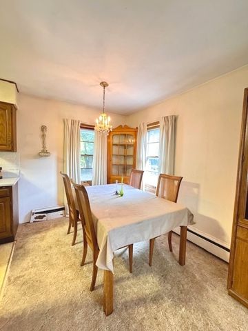 712 S Ottawa Avenue, Dixon, IL 61021