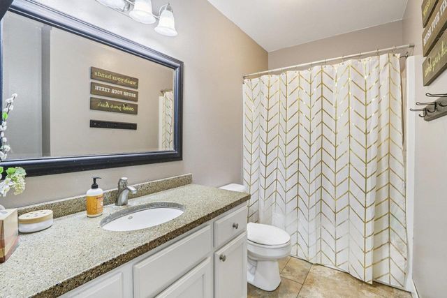 712 Brookview Trail, Mount Horeb, WI 53572