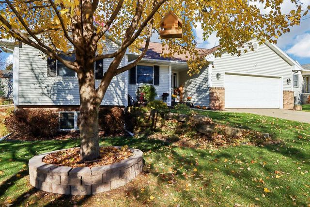 712 Brookview Trail, Mount Horeb, WI 53572