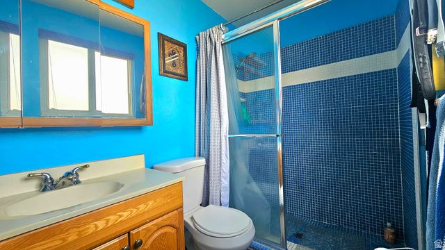 6679 S 3235 W, West Jordan, UT 84084