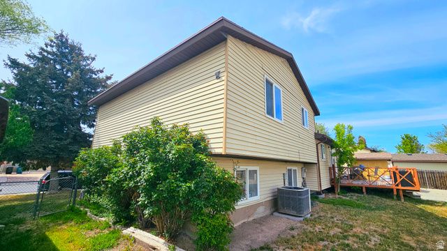 6679 S 3235 W, West Jordan, UT 84084