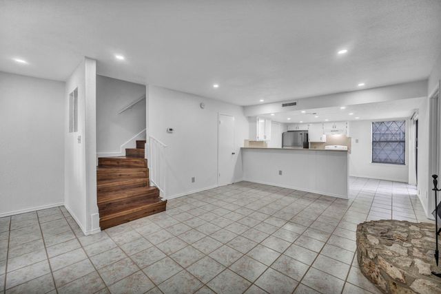 4010 Cima Serena DR B, Austin, TX 78759