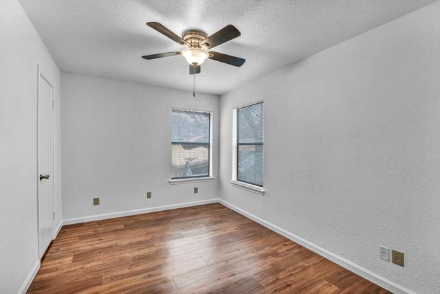 4010 Cima Serena DR B, Austin, TX 78759