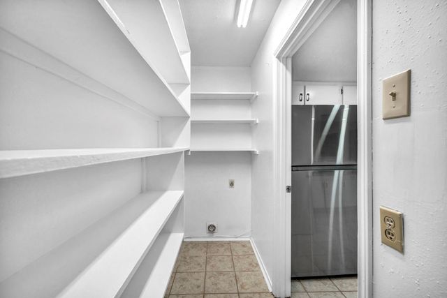 4010 Cima Serena DR B, Austin, TX 78759