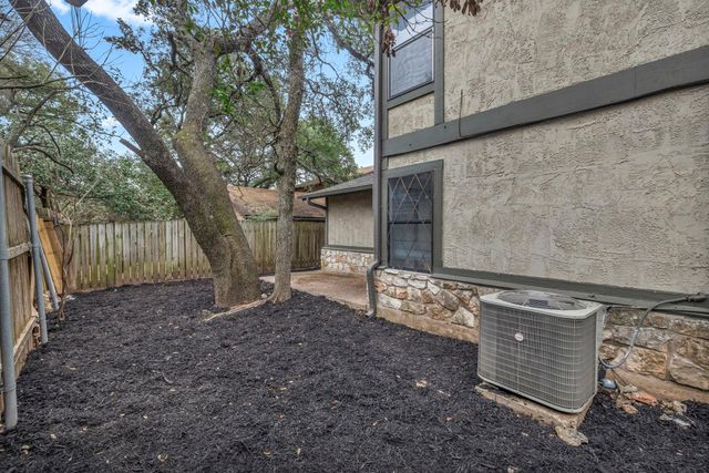 4010 Cima Serena DR B, Austin, TX 78759