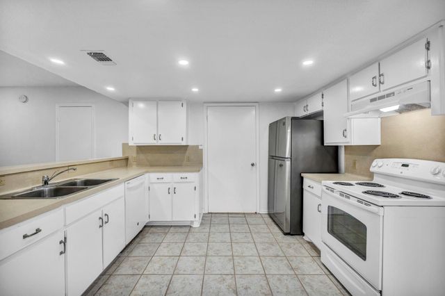 4010 Cima Serena DR B, Austin, TX 78759