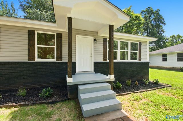 3506 Gay Street NW, Huntsville, AL 35810