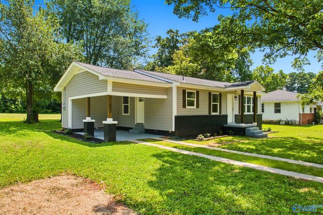 3506 Gay Street NW, Huntsville, AL 35810
