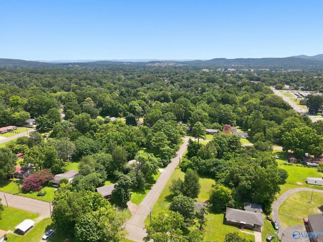 3506 Gay Street NW, Huntsville, AL 35810