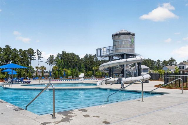 218 Watersglen Drive, Summerville, SC 29486