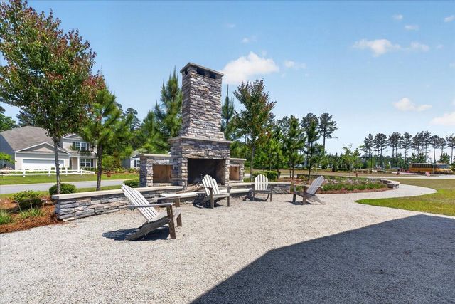 218 Watersglen Drive, Summerville, SC 29486