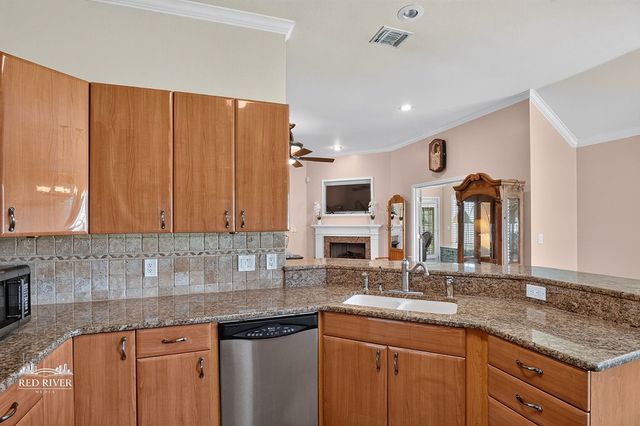 5211 Dalewood Drive, Shreveport, LA 71107