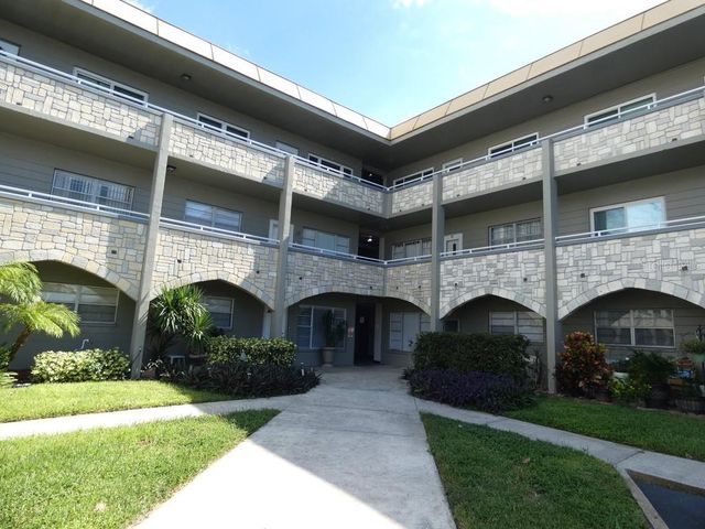 2462 BRAZILIA DRIVE 44, Clearwater, FL 33763