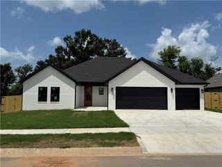 169 N Antelope Avenue, Farmington, AR 72730