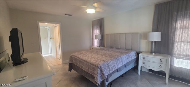 534 SE 34th TER, Cape Coral, FL 33904