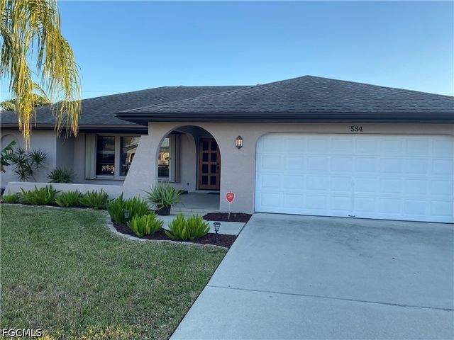 534 SE 34th TER, Cape Coral, FL 33904
