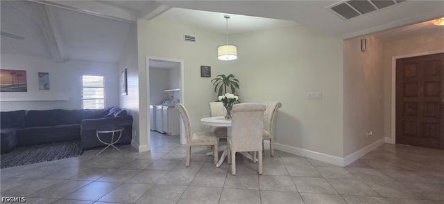 534 SE 34th TER, Cape Coral, FL 33904