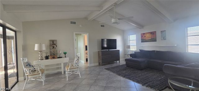 534 SE 34th TER, Cape Coral, FL 33904