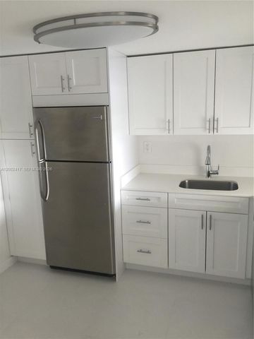 6900 Bay Dr 5A, Miami Beach, FL 33141