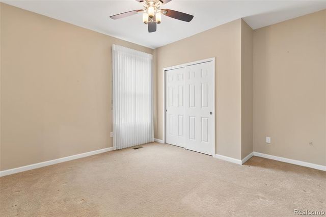 2068 Glenwood Drive, Sterling Heights, MI 48310