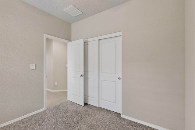 1994 Tesoro Loop NW, Los Lunas, NM 87031