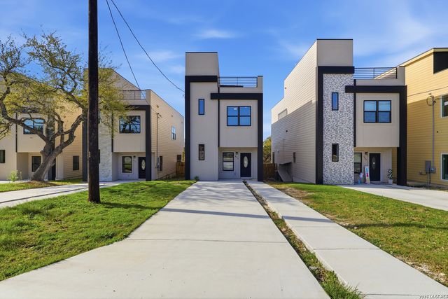 656 Canyon Circle, Canyon Lake, TX 78133