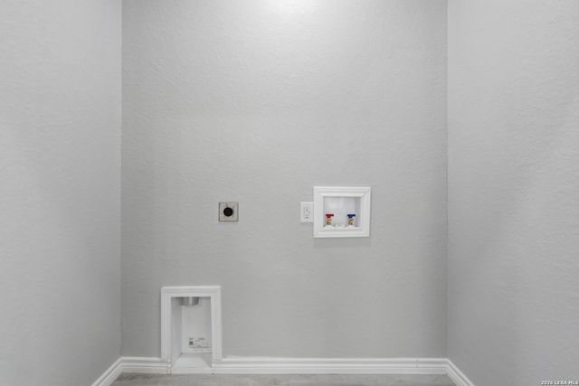 656 Canyon Circle, Canyon Lake, TX 78133