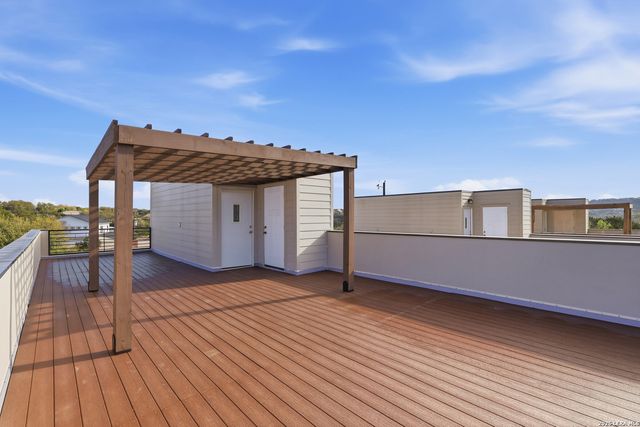 656 Canyon Circle, Canyon Lake, TX 78133