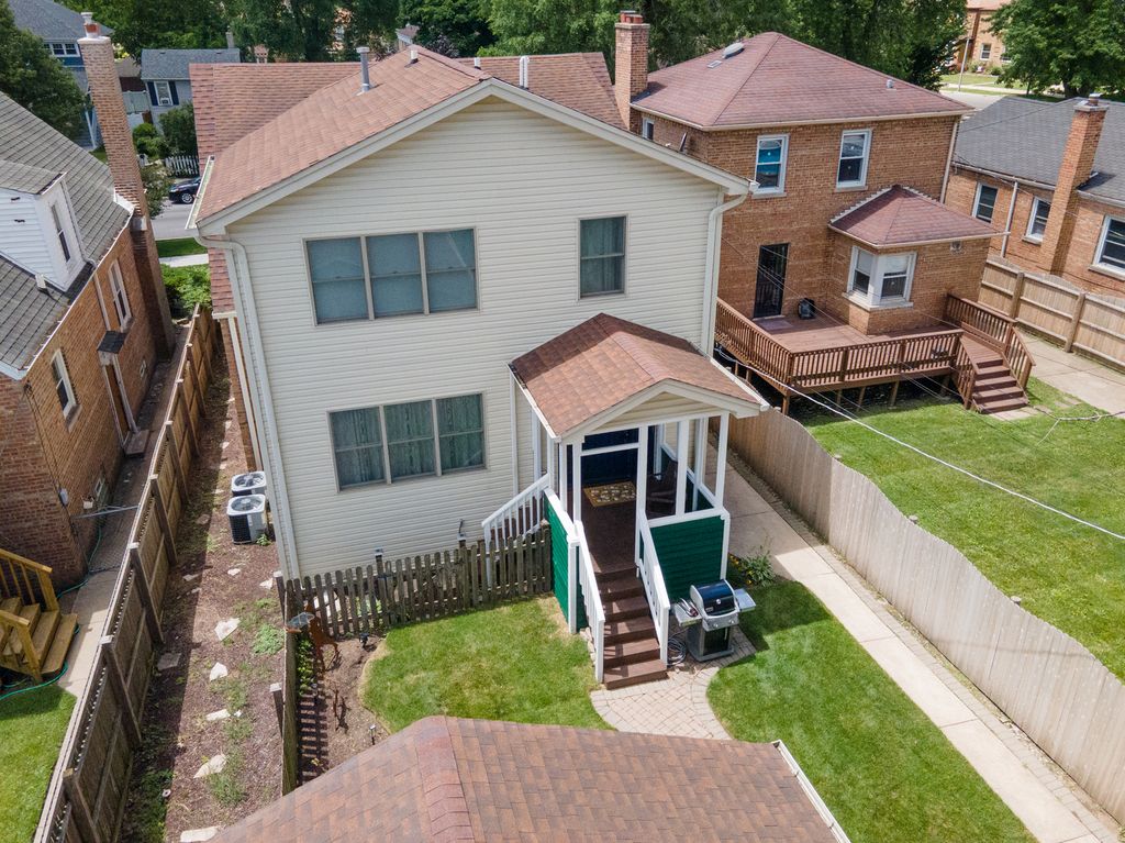 10711 S Artesian Avenue, Chicago, IL 60655 — photo 2