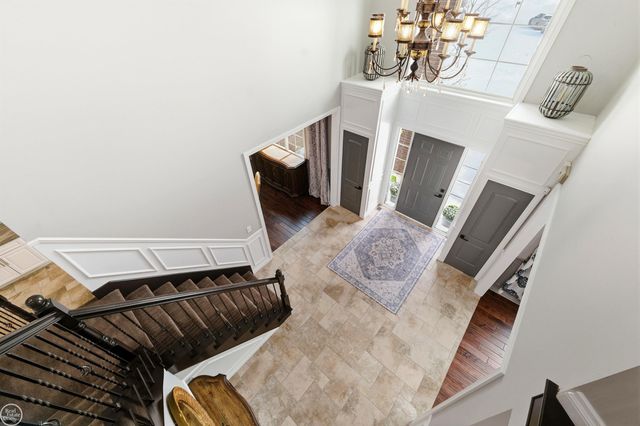 6024 HARBOR Court, Washington Twp, MI 48094