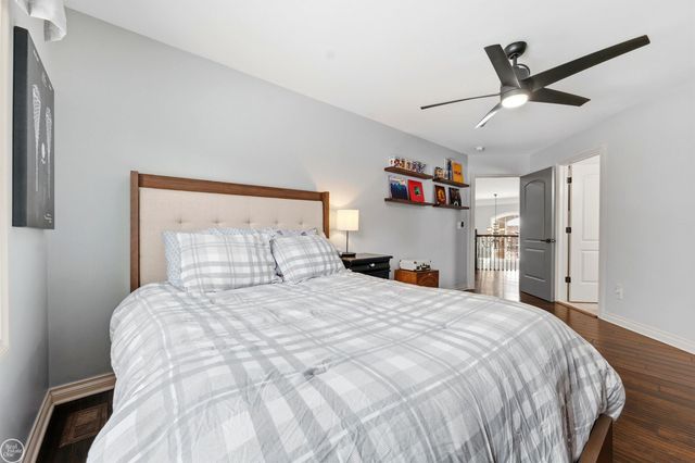 6024 HARBOR Court, Washington Twp, MI 48094