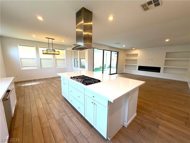 1853 Crown King Court, Henderson, NV 89012