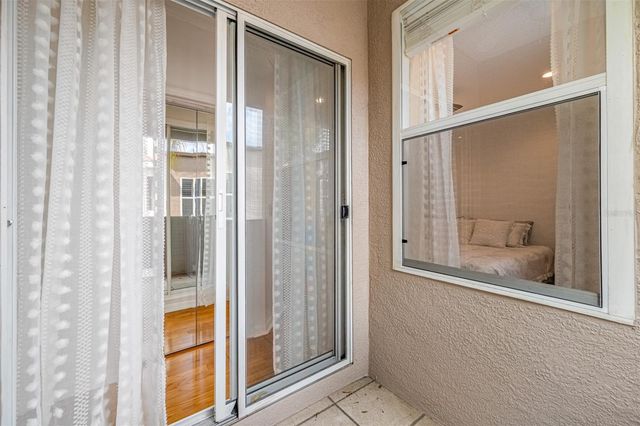 237 7TH AVENUE N 2, St Petersburg, FL 33701