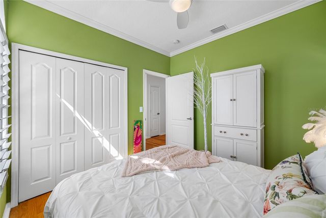 237 7TH AVENUE N 2, St Petersburg, FL 33701