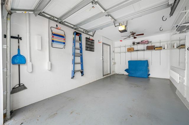 237 7TH AVENUE N 2, St Petersburg, FL 33701