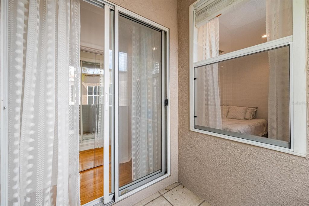 Image 35 of property listing at 237 7TH AVENUE N 2, St Petersburg, FL 33701