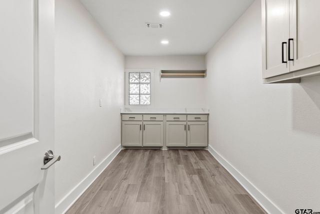 1106 S Williams Ave, Mount Pleasant, TX 75455