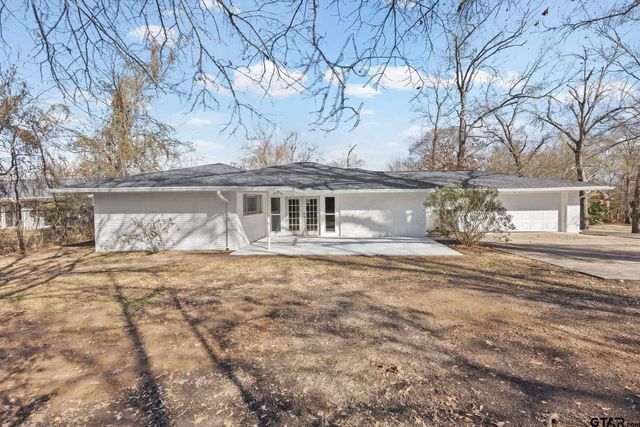 1106 S Williams Ave, Mount Pleasant, TX 75455