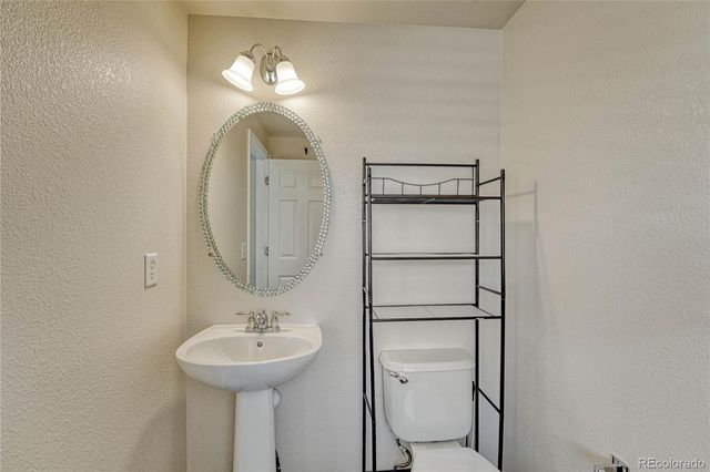 2613 S Killarney Court, Aurora, CO 80013