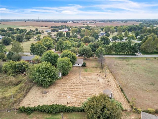 14875 Arrowhead Drive, Yukon, OK 73099