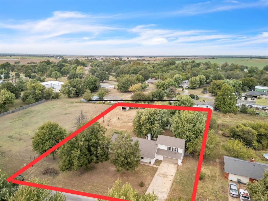 14875 Arrowhead Drive, Yukon, OK 73099