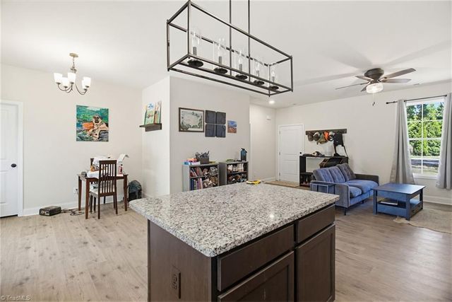 410 S Fayetteville Street, Liberty, NC 27298
