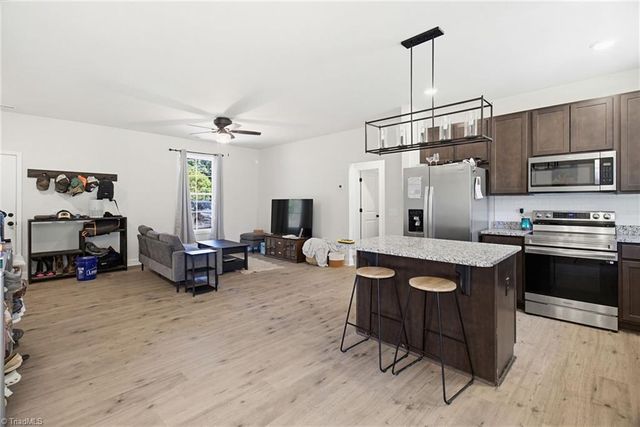 410 S Fayetteville Street, Liberty, NC 27298