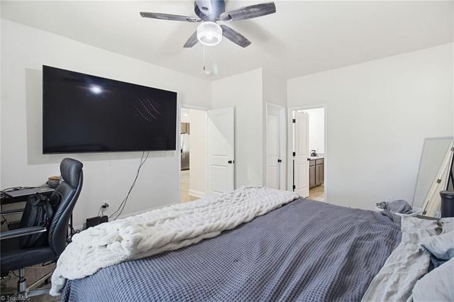 410 S Fayetteville Street, Liberty, NC 27298