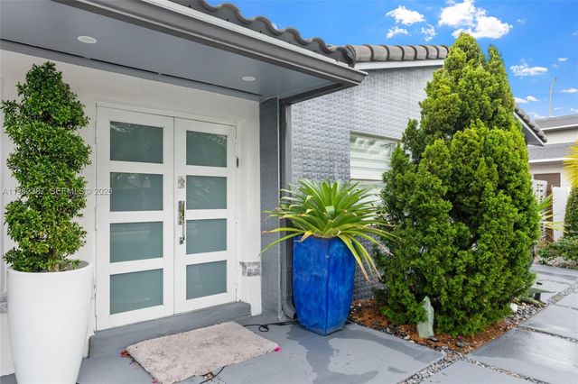 12721 SW 47th St, Miami, FL 33175